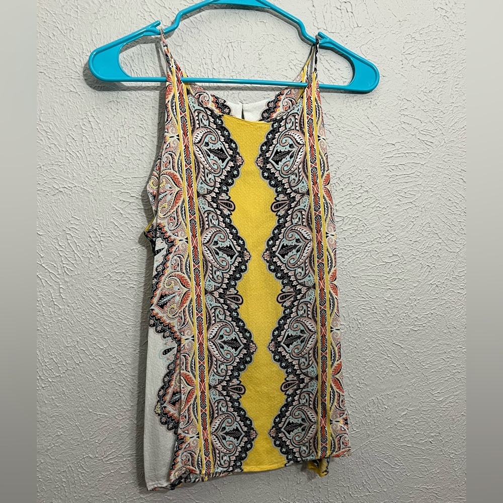 Medium Yellow Paisley Verse Sleeveless Top
